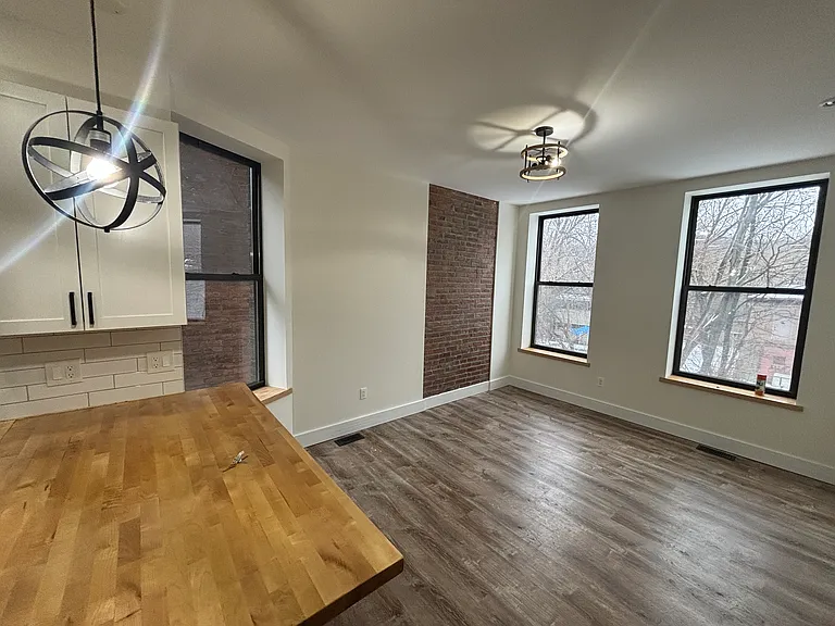 822 River St #3 — Photo 11