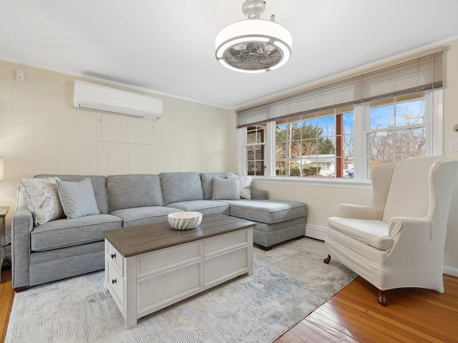 Charming Greenport Rental - Close To All! — Photo 2