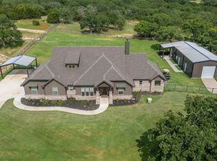 105 Aslan Rd, Poolville, TX 76487