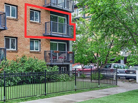 2nd image of 812 N 15th Ave SW #304