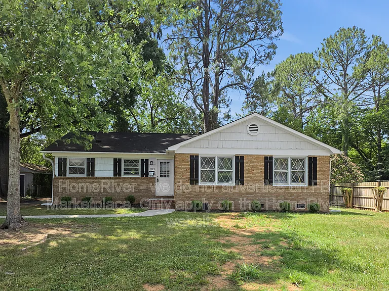 4723 Westcrest Dr — Photo 1