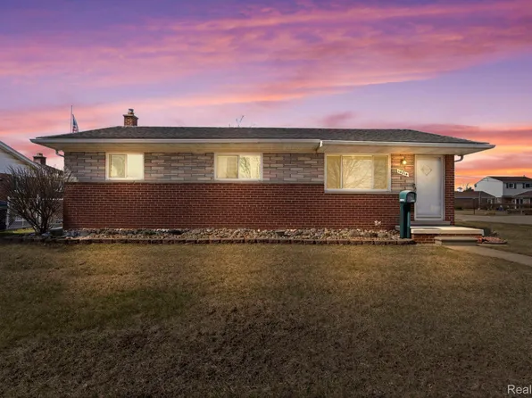 14814 Maywood St, Southgate, MI 48195