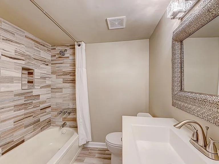 1185 Lake Colony Dr — Photo 26