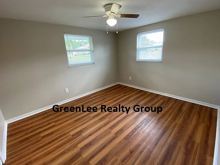 39014 South Ave — Photo 10