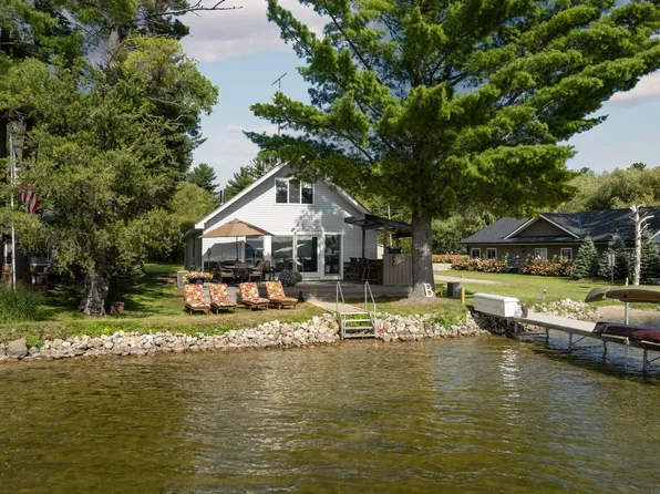 4210 Oakwood Ct, Lewiston, MI 49756