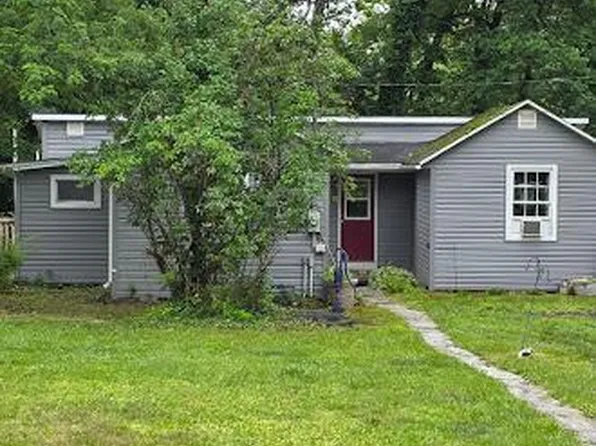 44 Island Rd, Mount Bethel, PA 18343