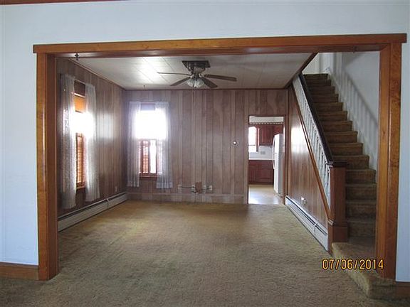 Living Room/Dining Room