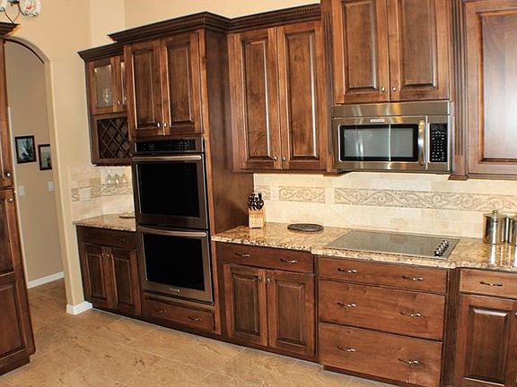 3rd image of 5936 Cherry Oak Dr