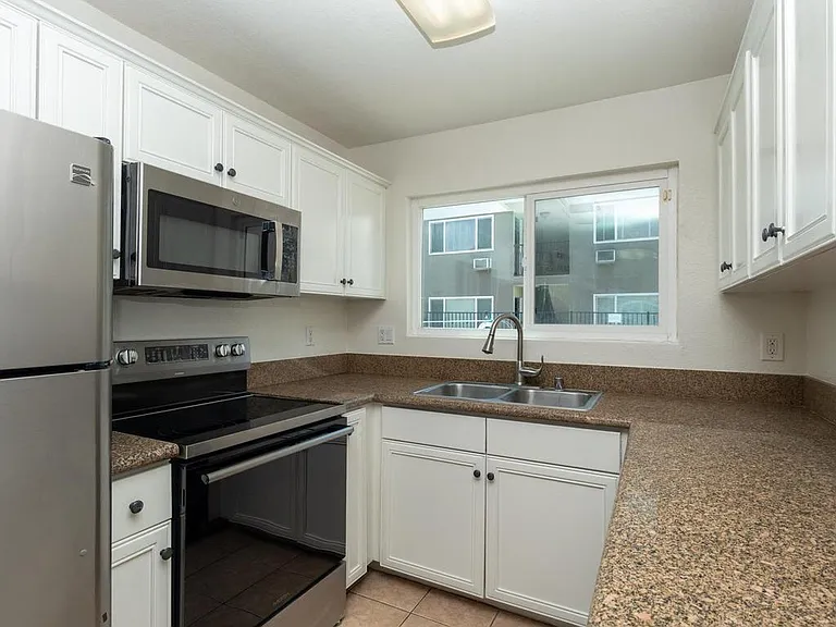 6602 Beadnell Way #4 — Photo 22
