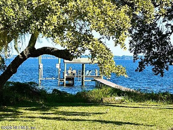 2nd image of 930 RIVER Road