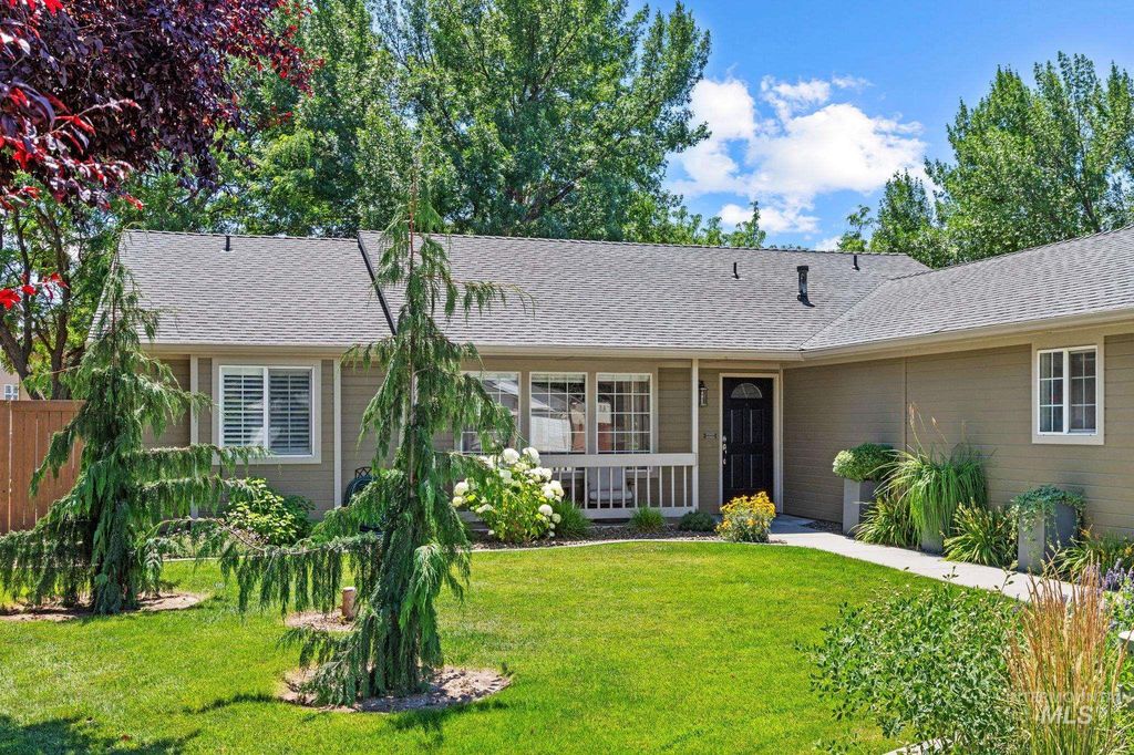 2619 E Apricot Ct, Meridian, ID - View 2