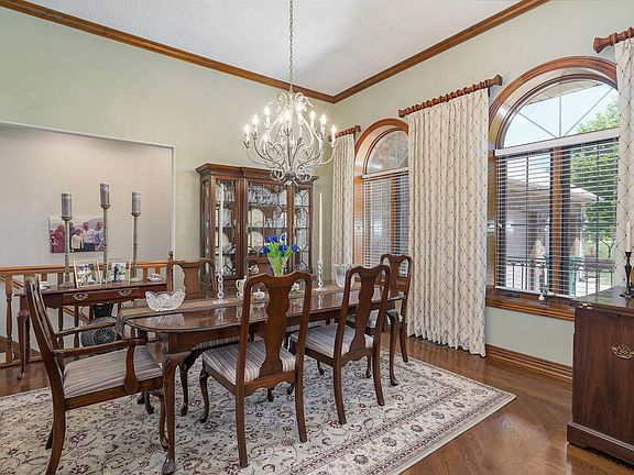 5th image of 5609 N Farm Road 183