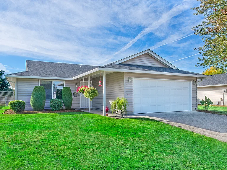Summerfield Rental Homes — Photo 34