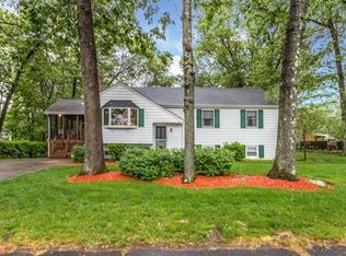 29 Laurel Ln, Bellingham, MA 02019