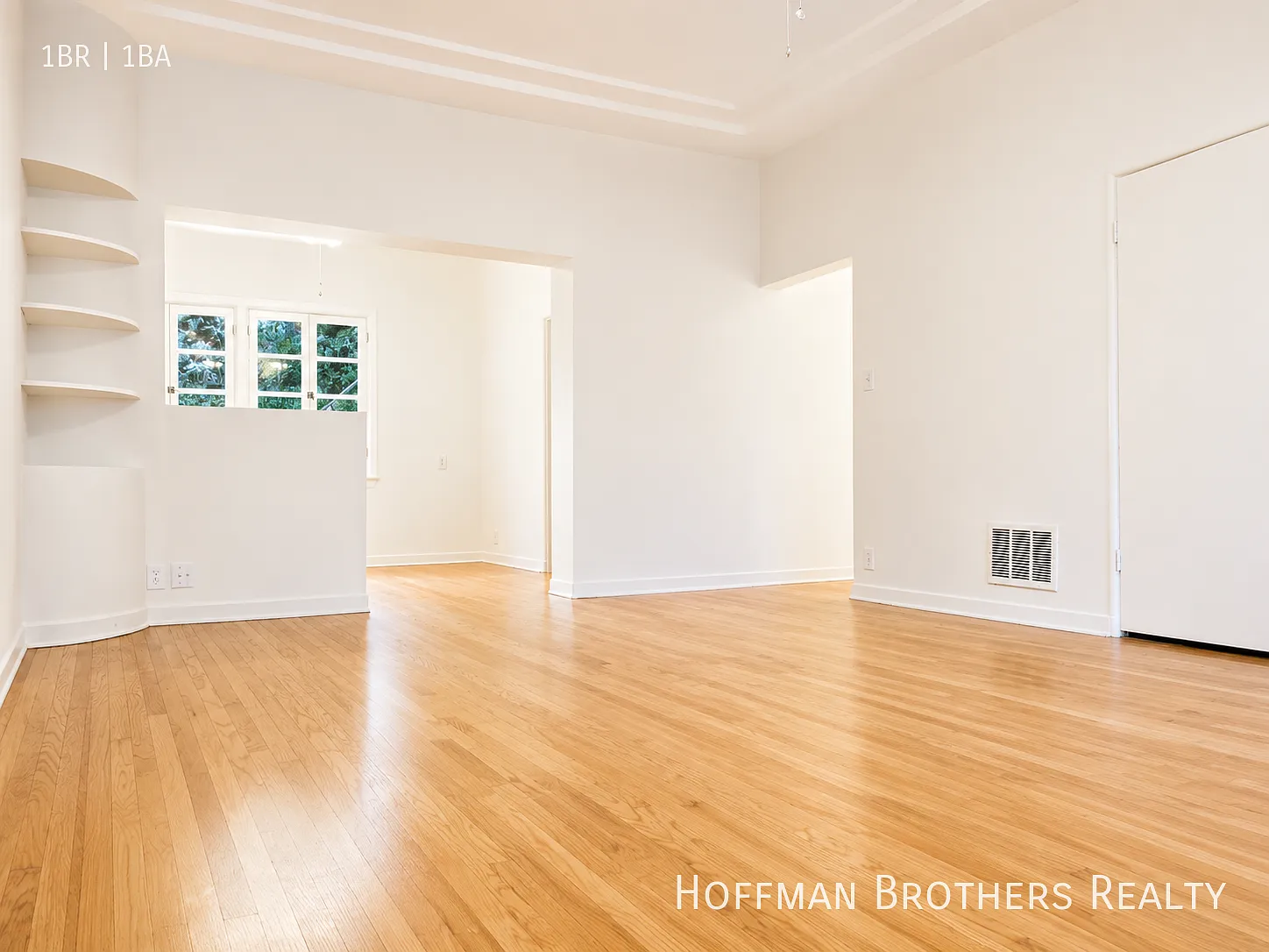 909 Serrano Ave Los Angeles CA 90006 — Photo 1