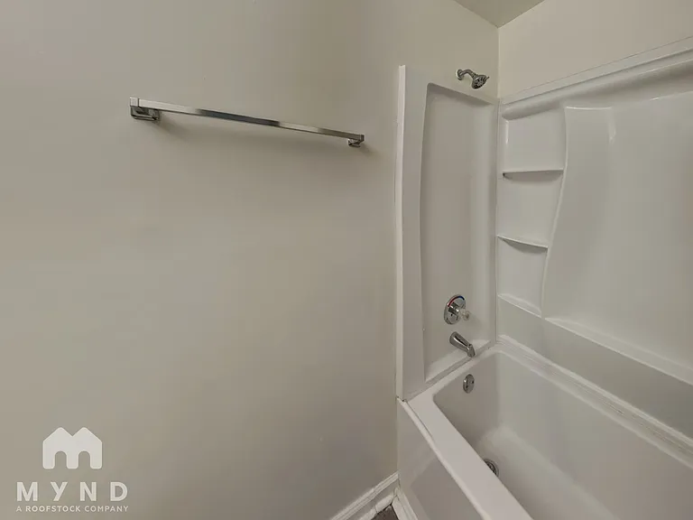 5561 Northcut Dr — Photo 18