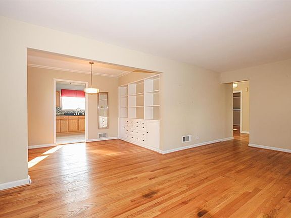 5th image of 3646 Sandal Ln