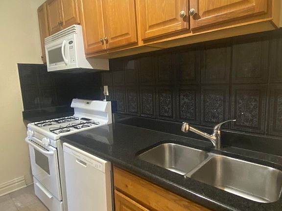 5th image of 6334 N Magnolia Ave