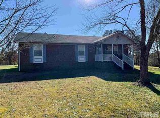 685 Community House Rd, Henderson, NC 27537