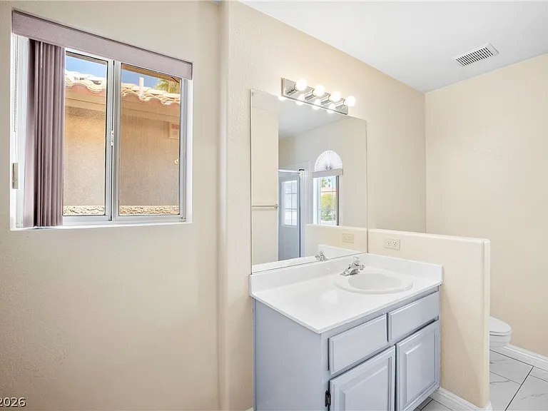 3775 Emerald Bay Cir — Photo 32