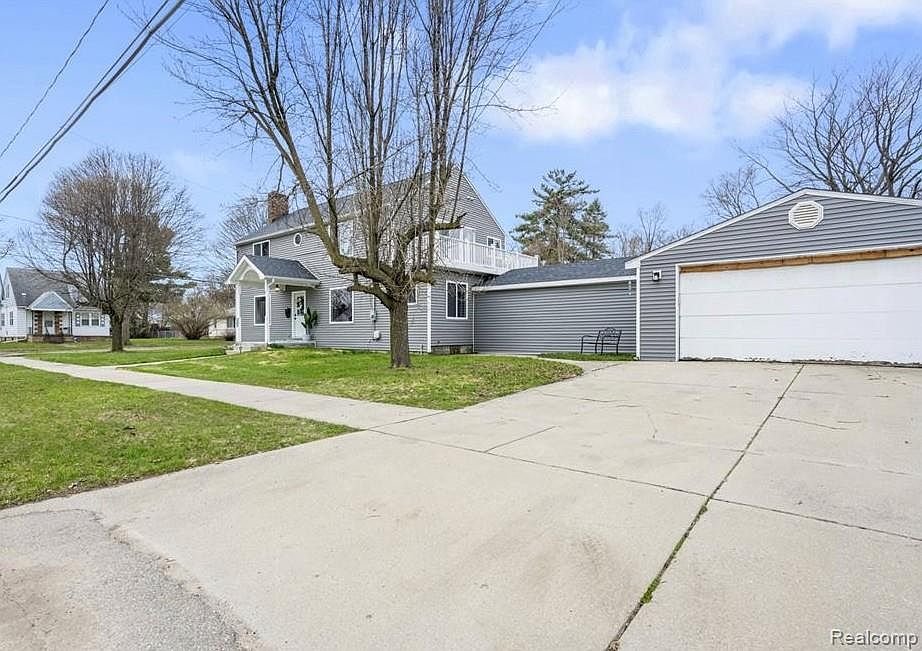 1st image of 2601 Illinois Ave