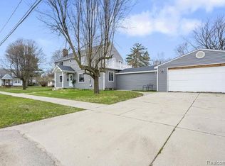 2601 Illinois Ave, Flint, MI 48506