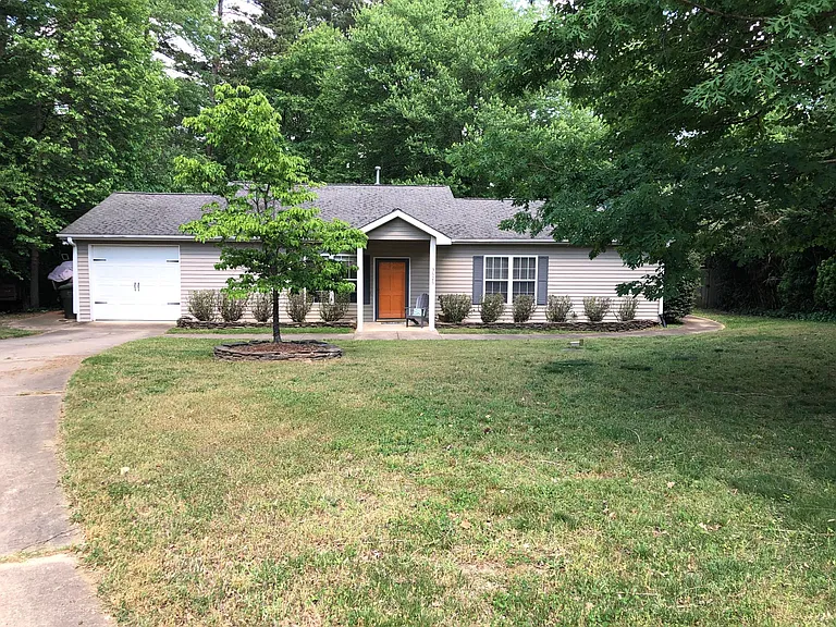 3626 Laurel Hills Rd — Photo 1