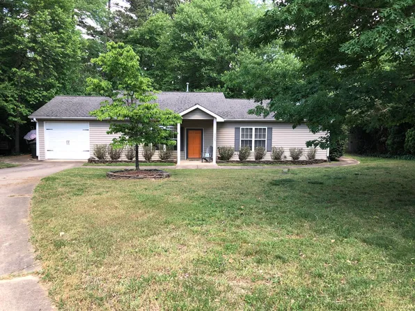 3626 Laurel Hills Rd, Raleigh, NC 27612