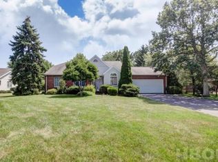 1030 Fox Run Rd, Findlay, OH 45840