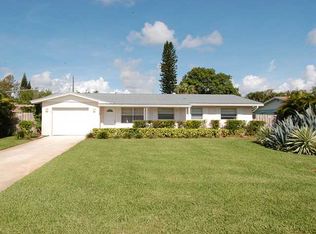 1300 SE Seashell Ln, Stuart, FL 34996