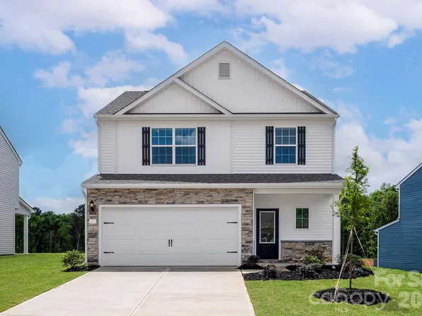 6717 Fairford Dr, Charlotte, NC 28215