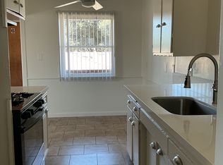 1136 W Broadway #A, Anaheim, CA 92805