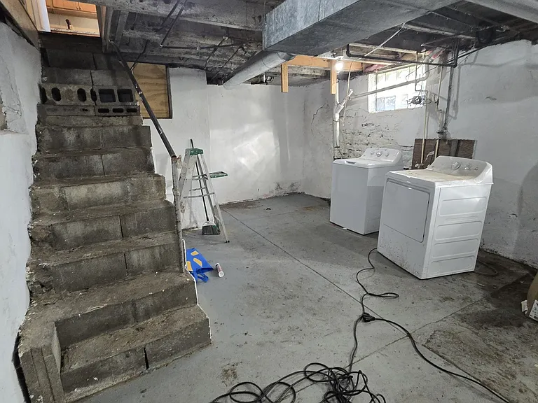 1015 Vine St — Photo 10