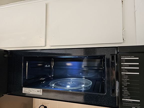 5th image of 1230 Court St #1