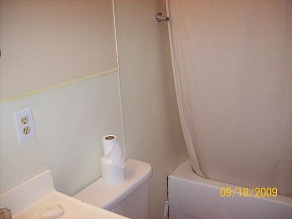 5th image of 157 E White Rock