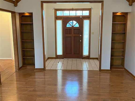 5th image of 6844 Kindle Woods Dr