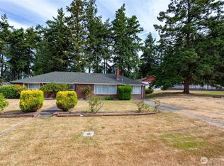 1662 NE 5th Ave, Oak Harbor, WA 98277