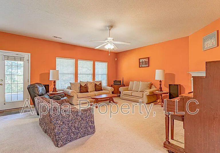 8 Reid Valley Ct — Photo 6