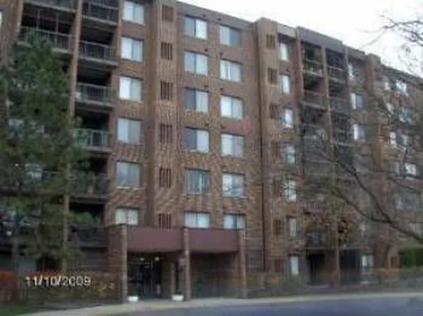 400 Park Ave APT 116, Calumet City, IL 60409