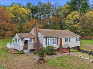 35 Nashua Road, Pelham, NH 03076