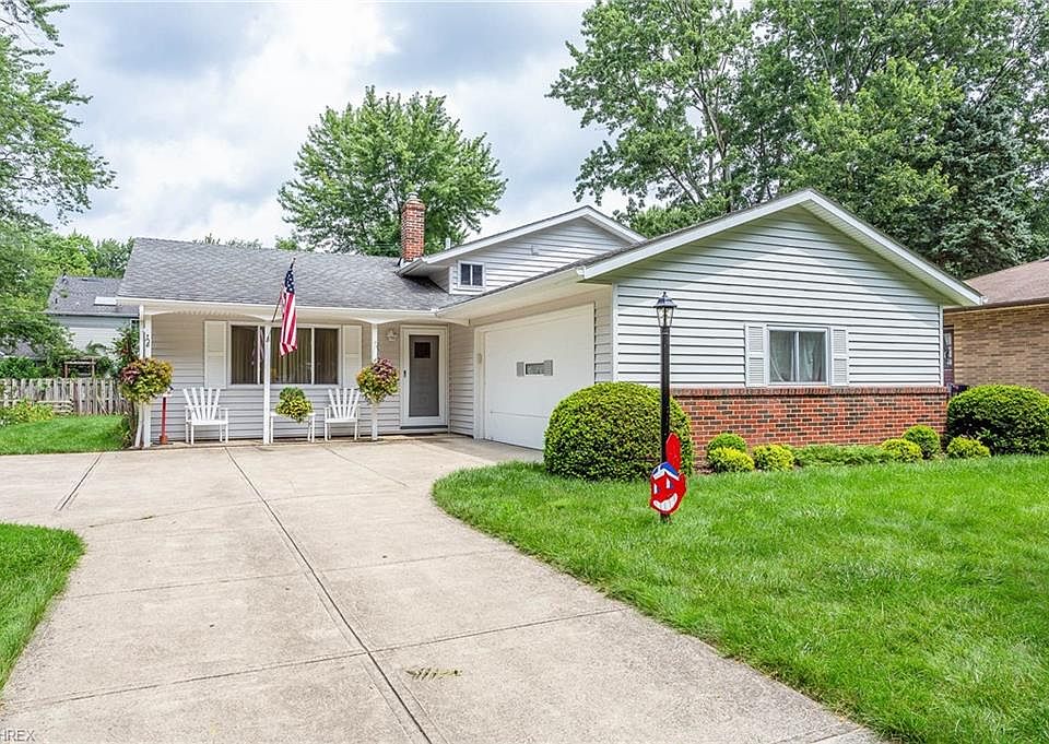 1st image of 24018 Vincent Dr