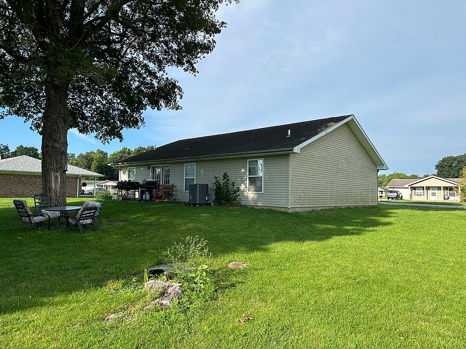 266 E Court Dr, Cayuga, IN 47928 MLS 21938810 Zillow