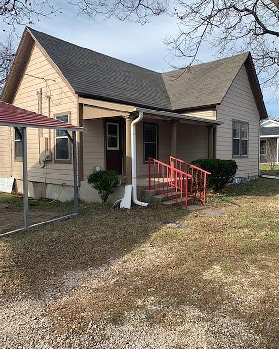 2nd image of 201 Manson St