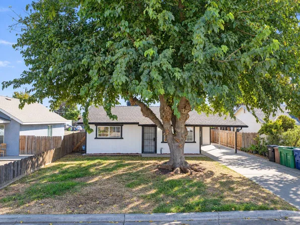 2864 Elm Ave, Merced, CA 95348