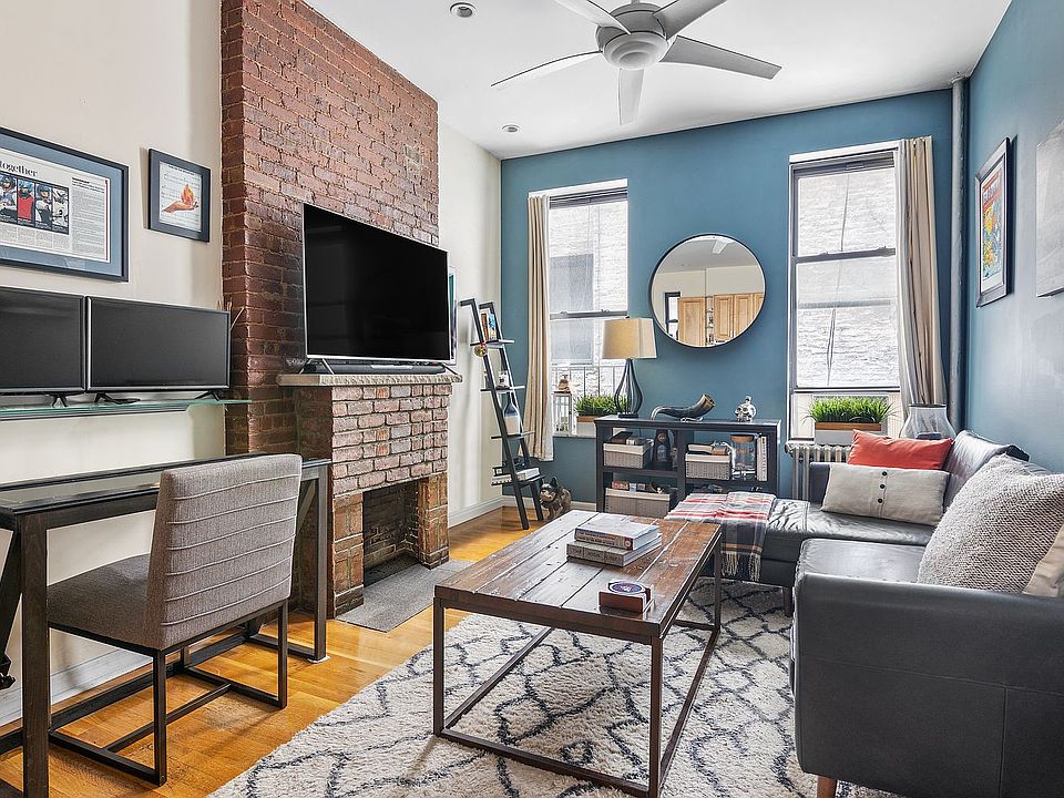 1st image of 5 Weehawken St APT 2B