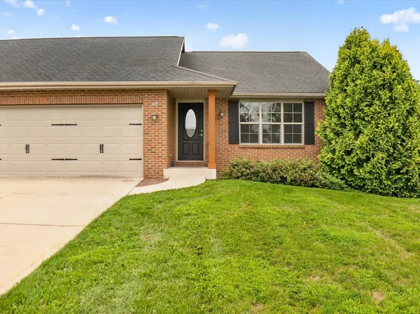 3321 Crabapple Ln #2, Janesville, WI 53545