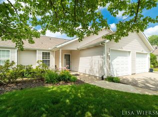 11967 Willow Wood S, Holland, MI 49424
