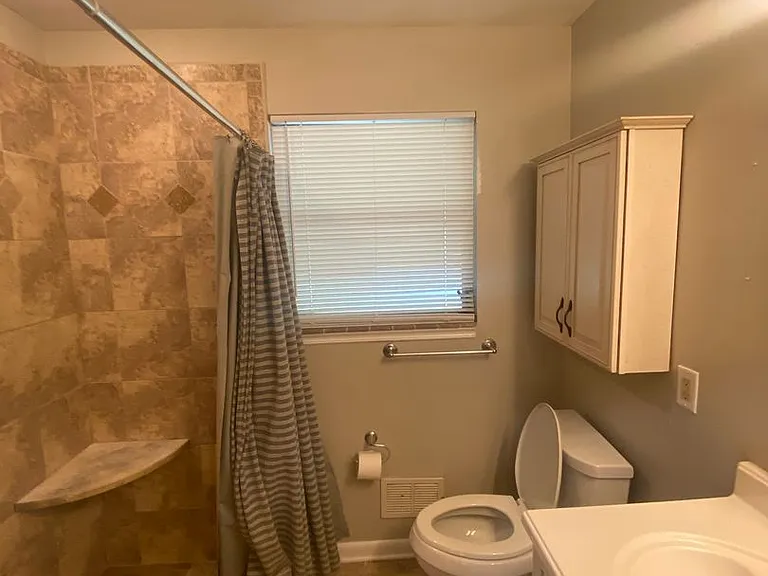 216 N Lipona Rd — Photo 34