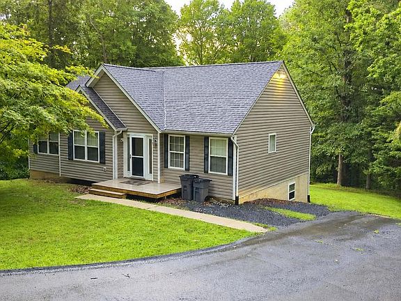2nd image of 1832 Lottie Fowler Rd