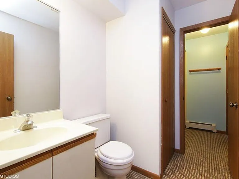 16 Echo Ct #11 — Photo 8